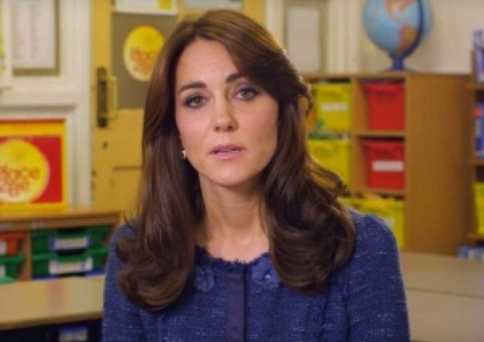 Elis Nebsniak revela ser adepta do poliamor com namorado fora do casamento | Todo Segundo