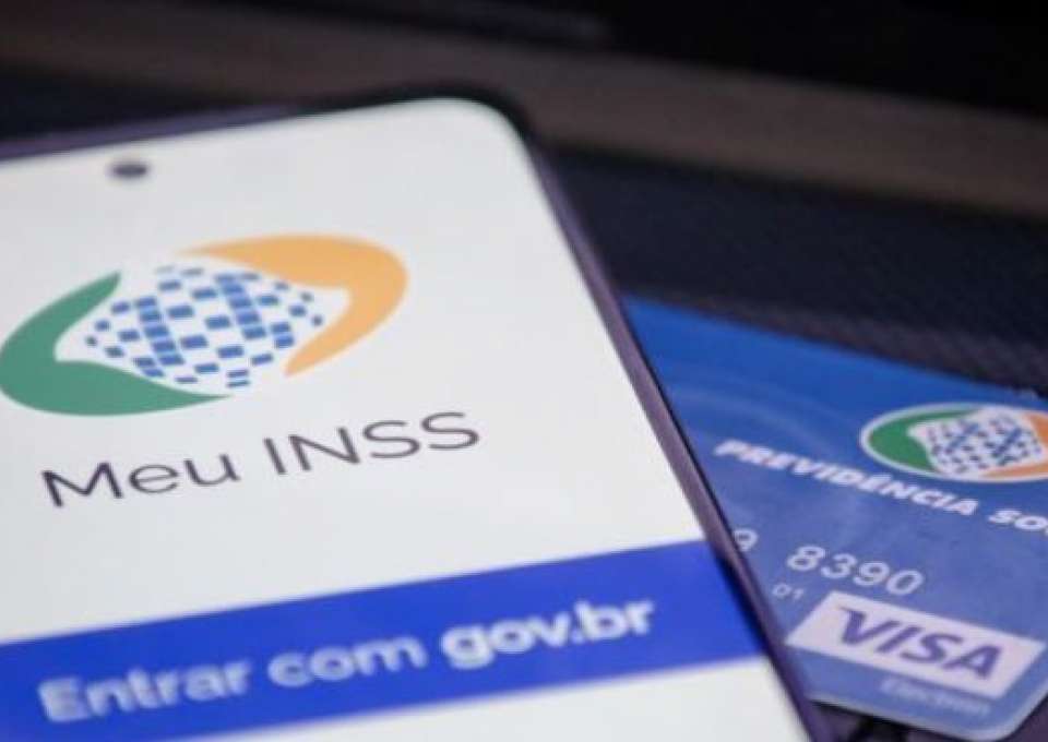 Governo lança em março cartão de vantagens para beneficiário do INSS ...