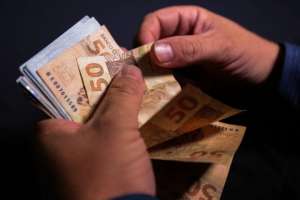 Com aumento de R$ 18, novo salário mÃnimo já está em vigor | Divulgação