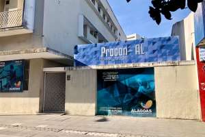 Procon-AL multa banco em mais de R$ 220 mil por cobrança indevida | Ascom Procon/AL