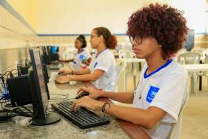 Prazo para solicitar isenção de taxa do Enem começa na segunda (15) | Thiago AtaÃde / Ascom Seduc