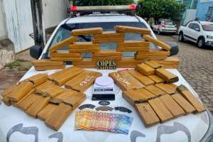 PolÃcia Militar apreende mais de 40 quilos de drogas em Santana do Ipanema | PMAL