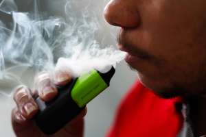 Sesau alerta para os malefÃcios do cigarro eletrônico para a saúde | Sesau