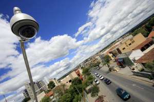 Cidades com mais de 30 mil habitantes terão que instalar câmeras de monitoramento | creci-rj.gov.br